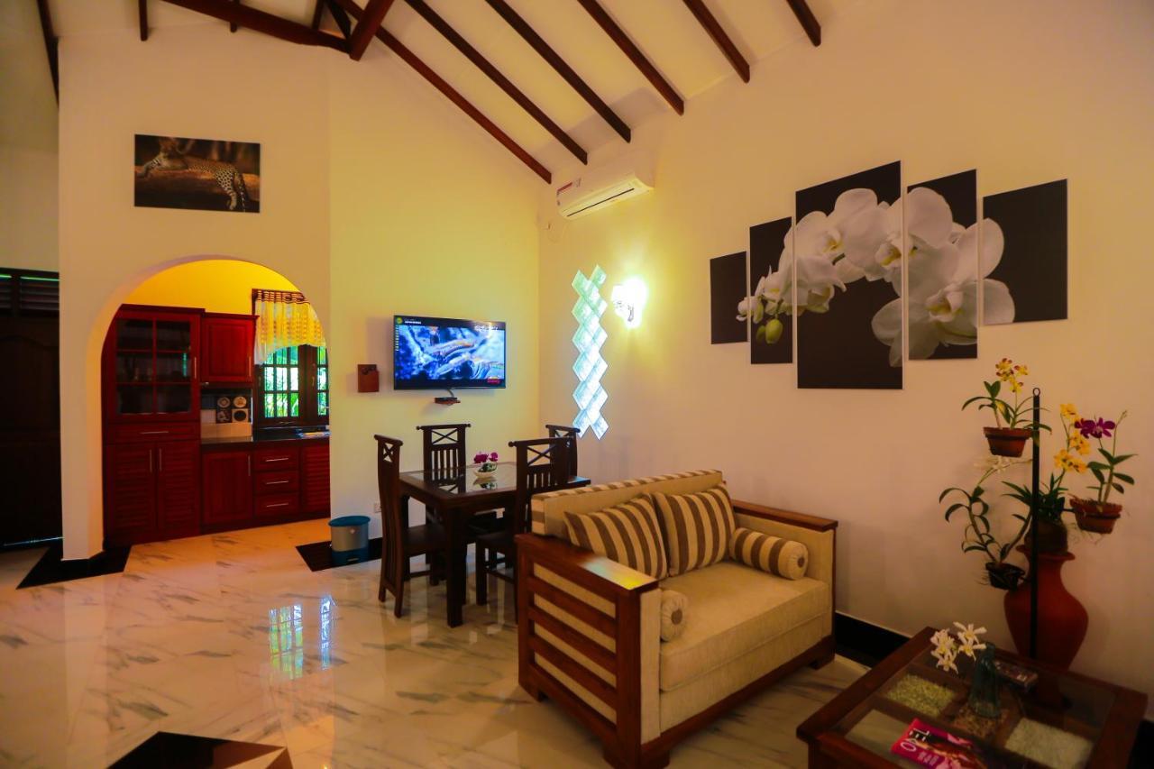 Sri Lankan Villa Elagawagoda Luaran gambar