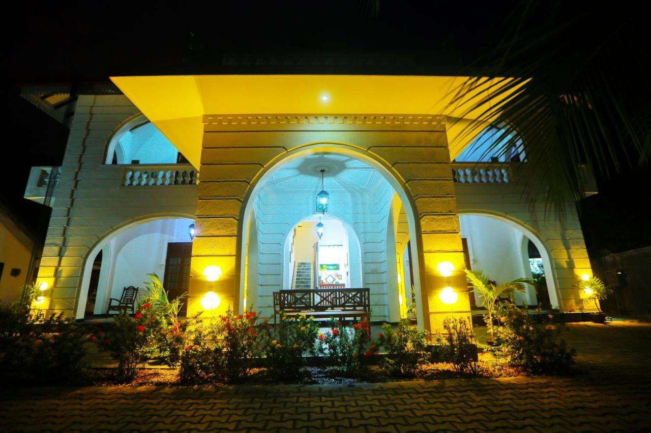 Sri Lankan Villa Elagawagoda Luaran gambar