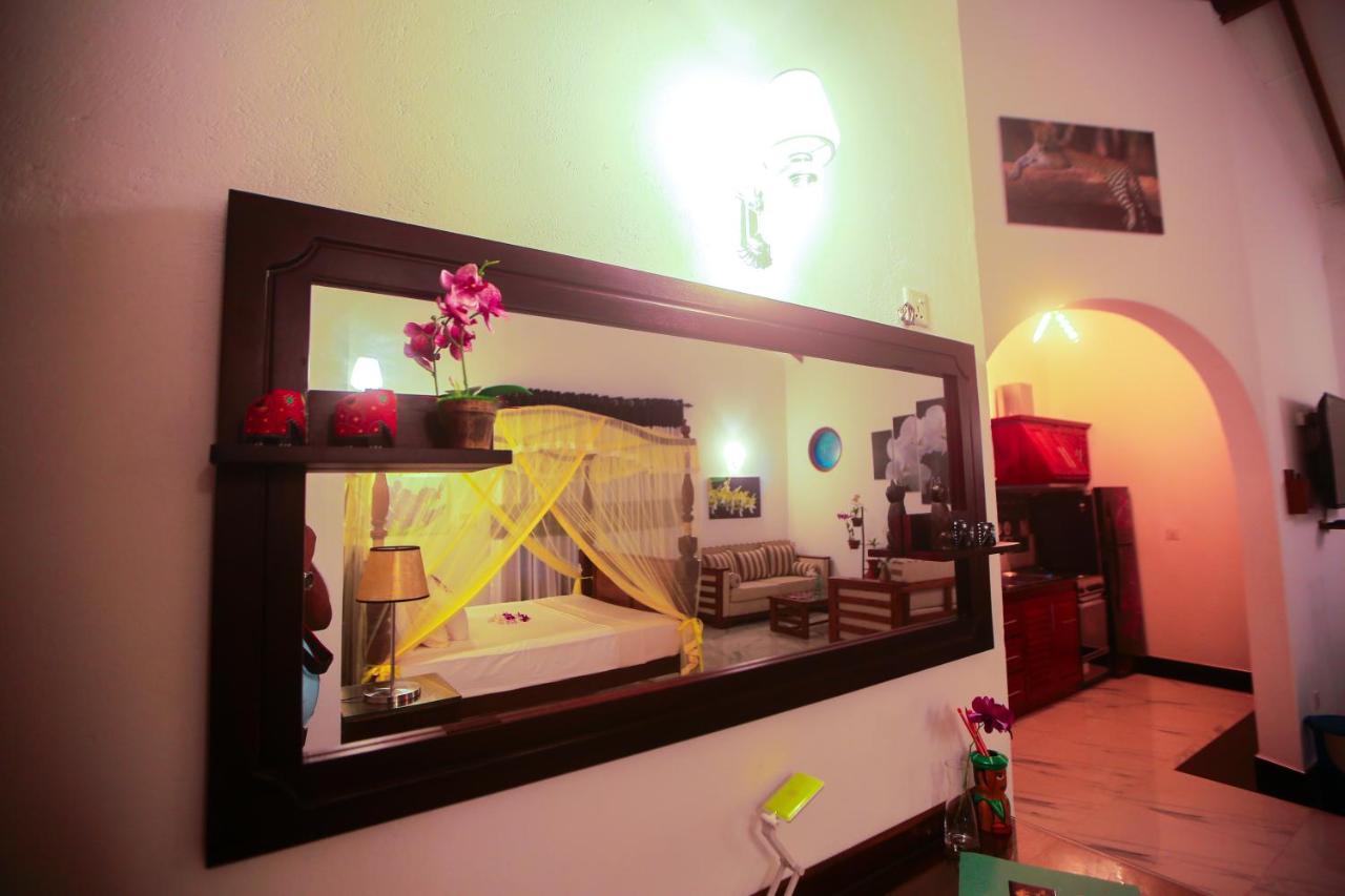 Sri Lankan Villa Elagawagoda Luaran gambar