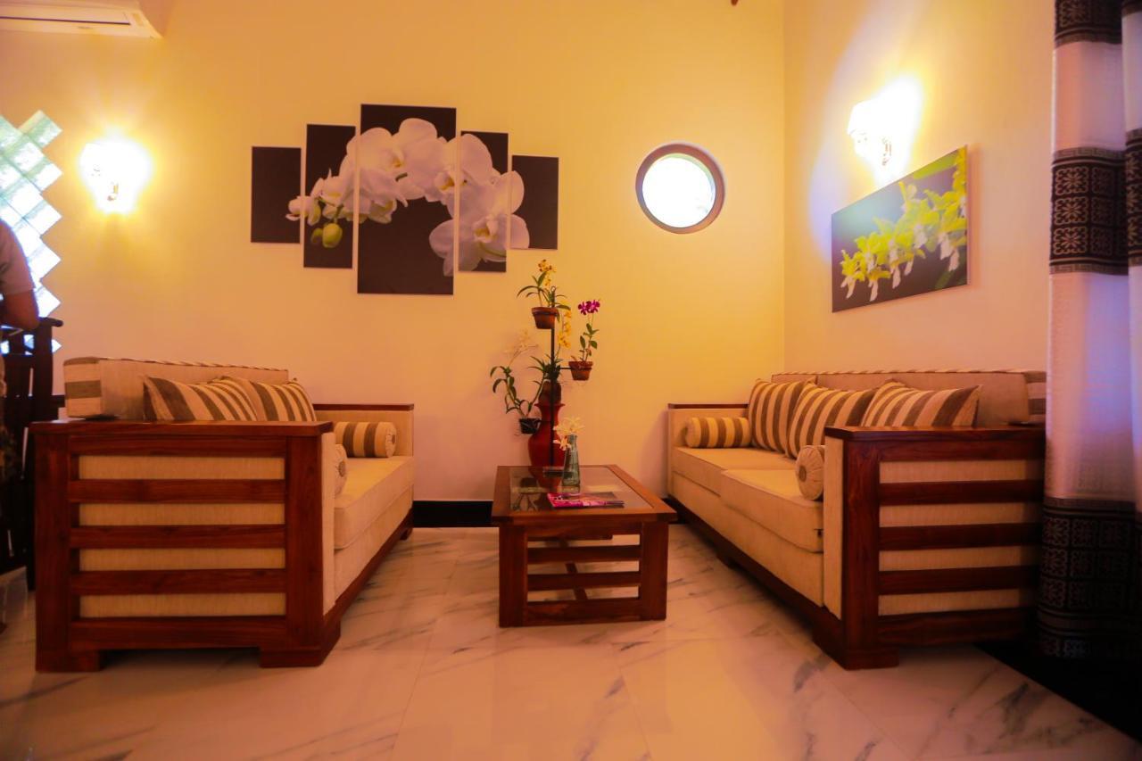 Sri Lankan Villa Elagawagoda Luaran gambar